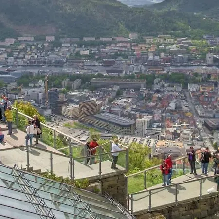 Sleep Well In Heart Of - Beautiful Street *