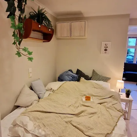 Sleep Well In Heart Of - Beautiful Street